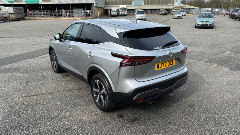 Nissan Qashqai 1.3 DiG-T MH N-Connecta 5dr Petrol Hatchback